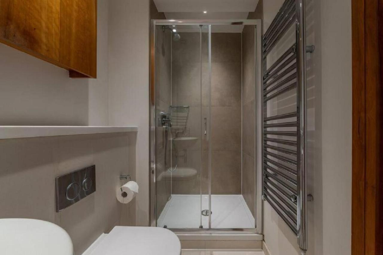 Studio - Tower Hill - City Centre By Prime London Stays N-14 Exteriör bild